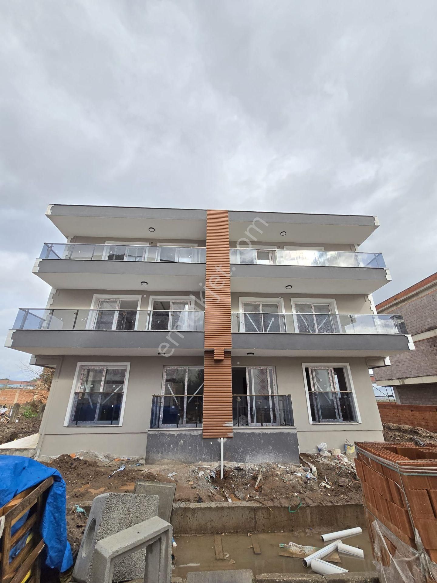 Satılık Sartta 2+1 95 M2 Lüks Fırsat Daire