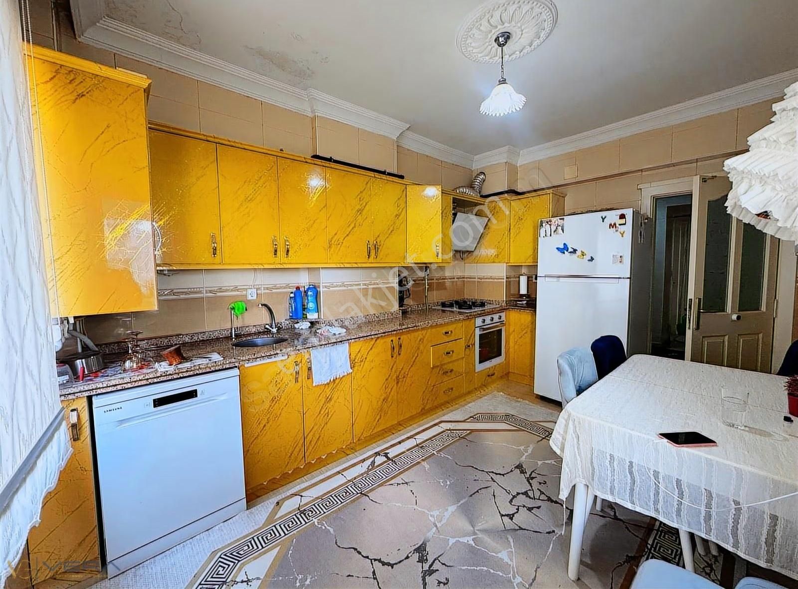 Yeditepe Mahallesinde Sakin Ve Merkezi Konumda Fırsat 3+1 - Görsel 6