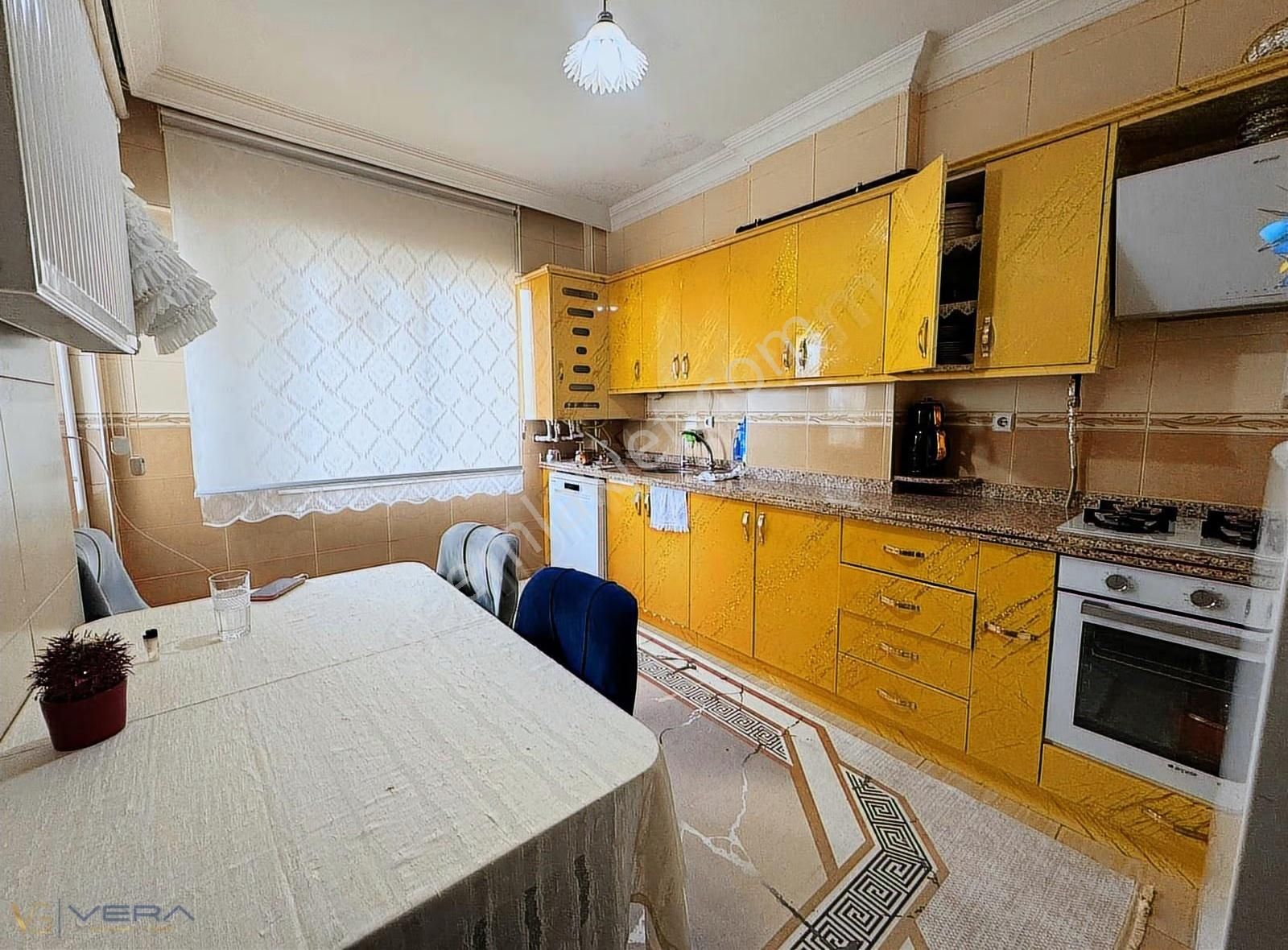 Yeditepe Mahallesinde Sakin Ve Merkezi Konumda Fırsat 3+1 - Görsel 9