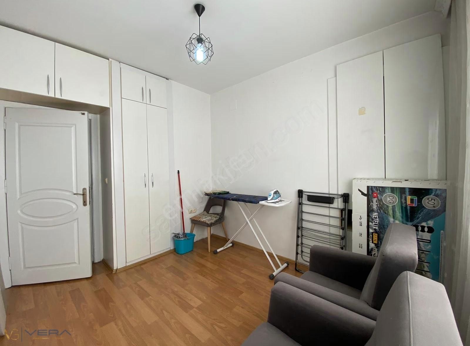 Vera Gayrimenkul'den Satılık Bakımlı 2+1 Ara Kat Fırsat Daire - Görsel 4