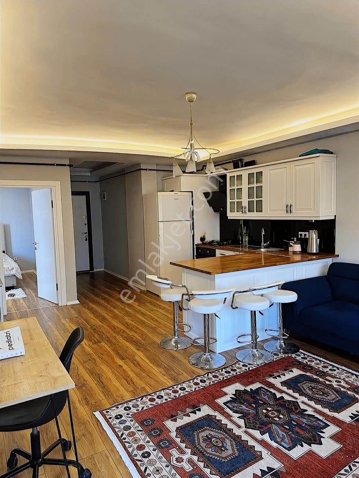 En Geniş Ve En Kaliteli Eşyalı 1+1 Pelitköy Tramwaya Cephe - Görsel 7