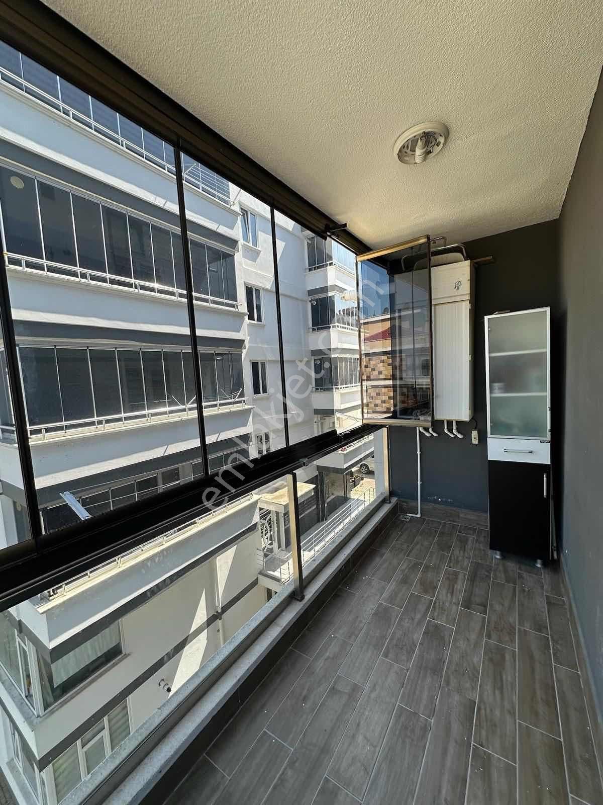 En Geniş Ve En Kaliteli Eşyalı 1+1 Pelitköy Tramwaya Cephe - Görsel 9