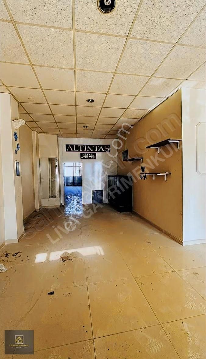 Karabağlar Metin Oktay Mah. Çift Cepheli Kiralık Dükkan - Görsel 7