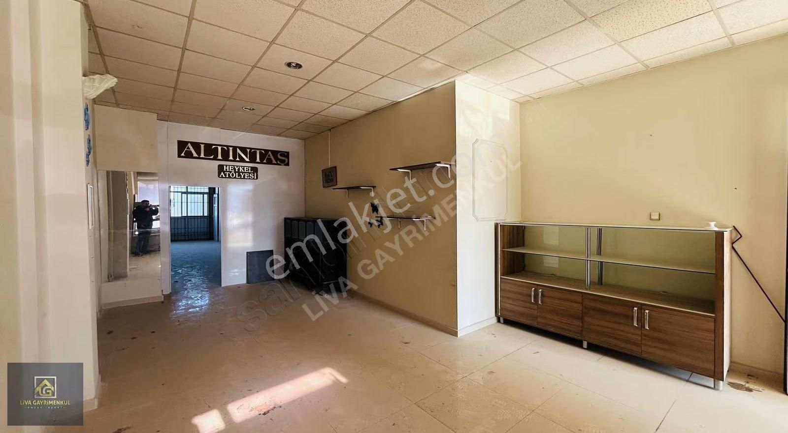 Karabağlar Metin Oktay Mah. Çift Cepheli Kiralık Dükkan - Görsel 2
