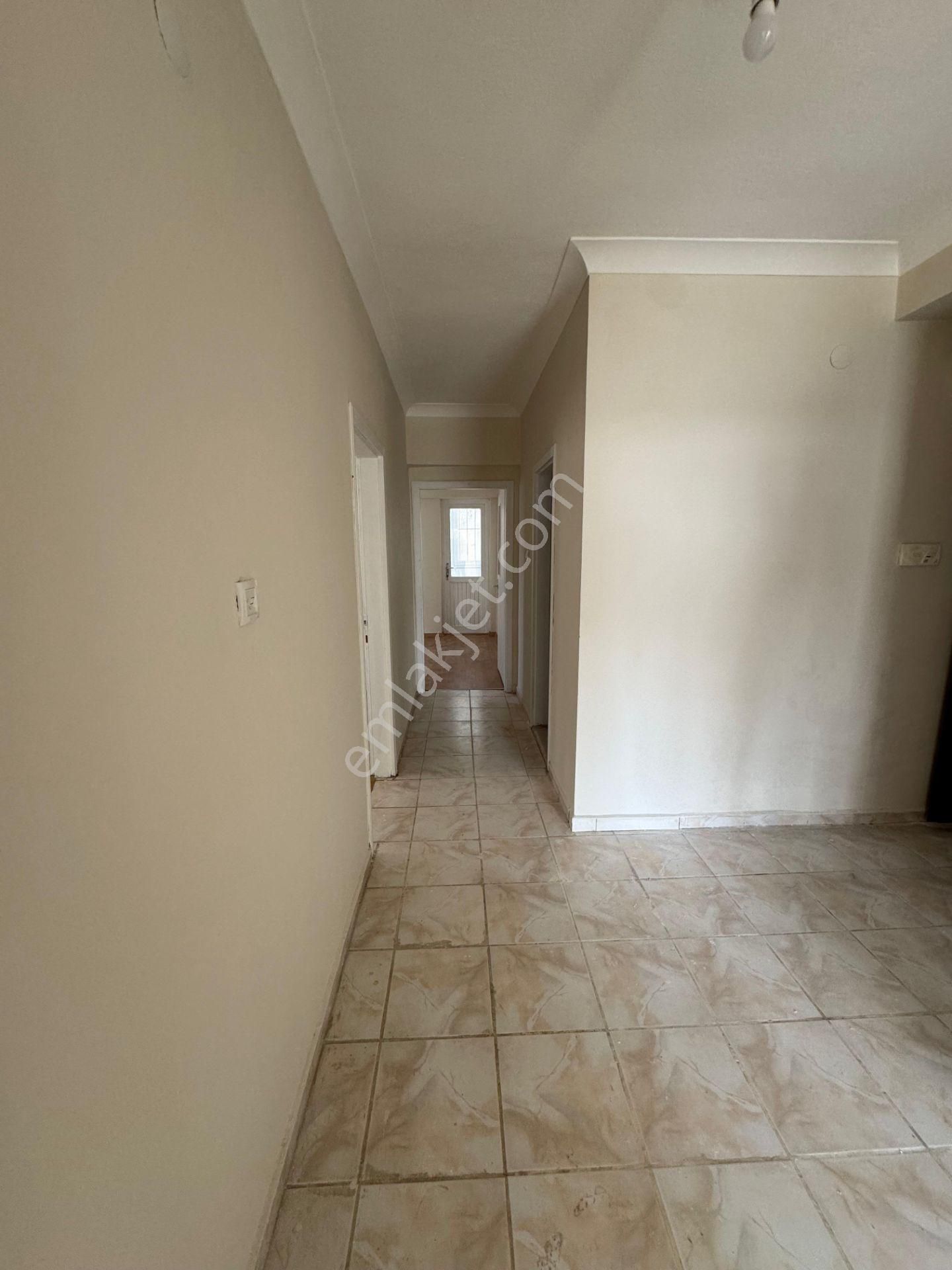 Sincan Andiçen Mahallesinde 3+1 1. Kat Konumunda Yüksek Giriş Daire - Görsel 12