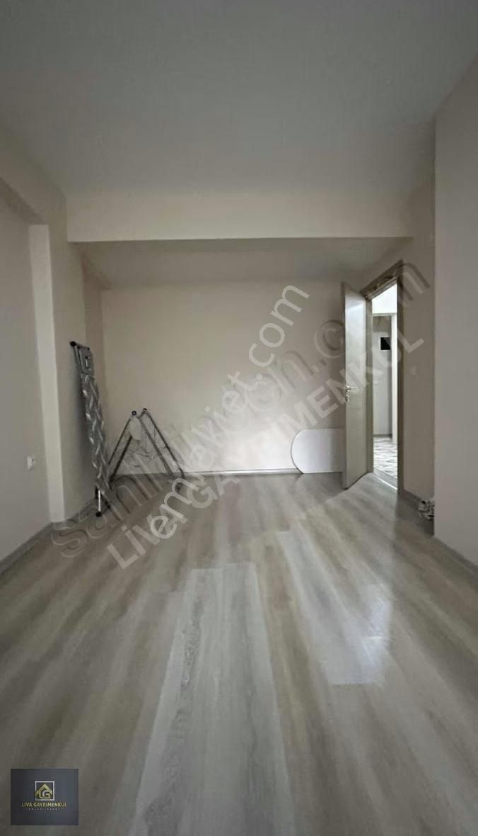 Bayraklı'da Kiracılı, 3+1 Dubleks, Kapalı Otoparklı Daire - Görsel 9