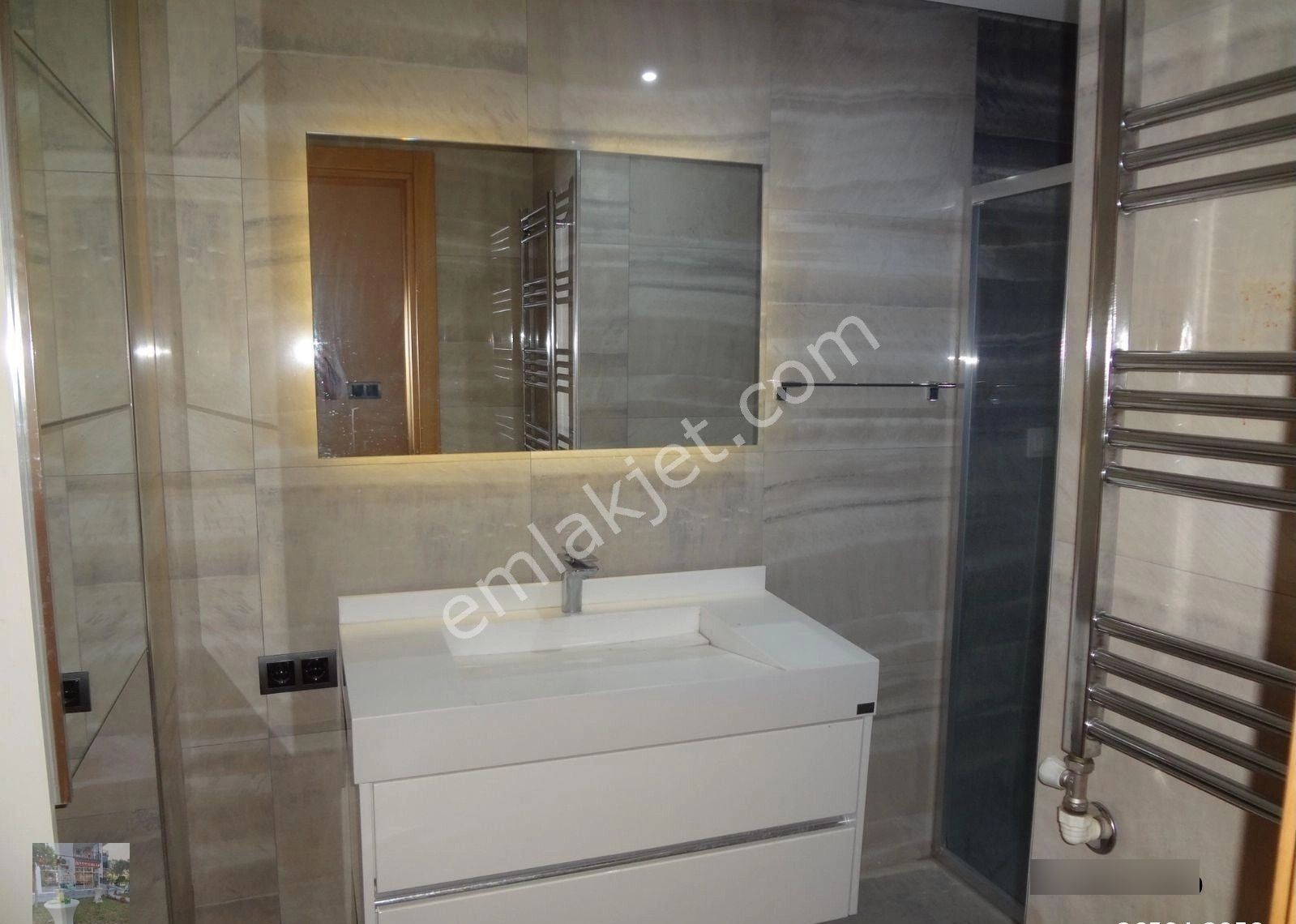 Bayraklı Körfez Mah. Velana Evlerde Kiralık 2+1 Daire Kanıt Emlak - Görsel 7