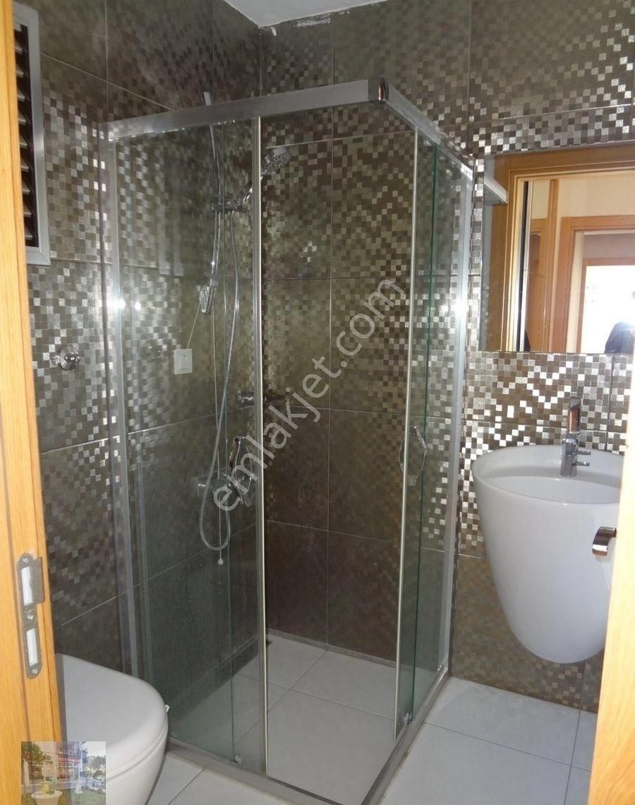 Bayraklı Körfez Mah. Velana Evlerde Kiralık 2+1 Daire Kanıt Emlak - Görsel 31