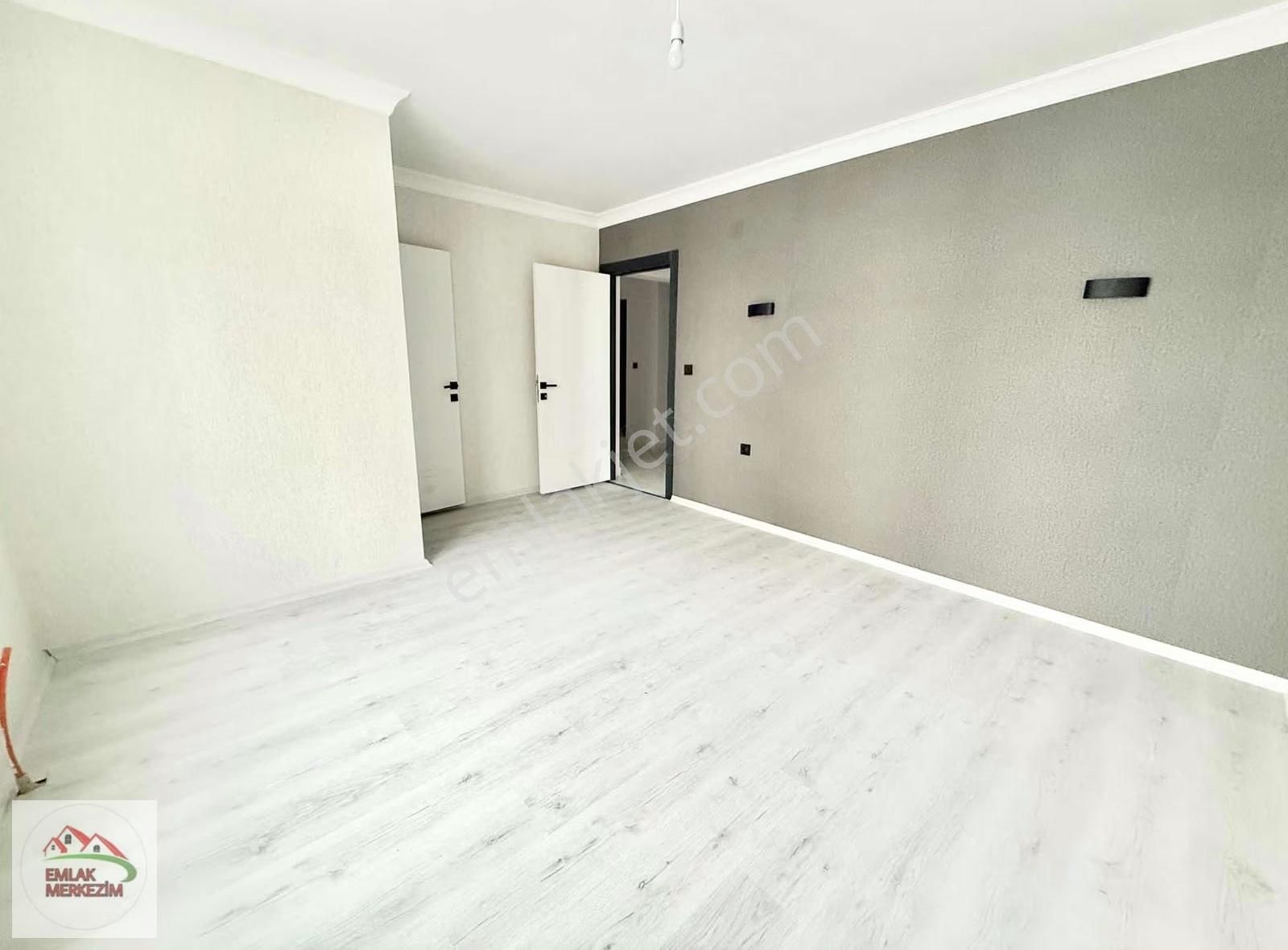 Emlak Merkezim'den Osman Gazi O.okulu Dibi 3+1 Sıfır Düz Giriş - Görsel 15