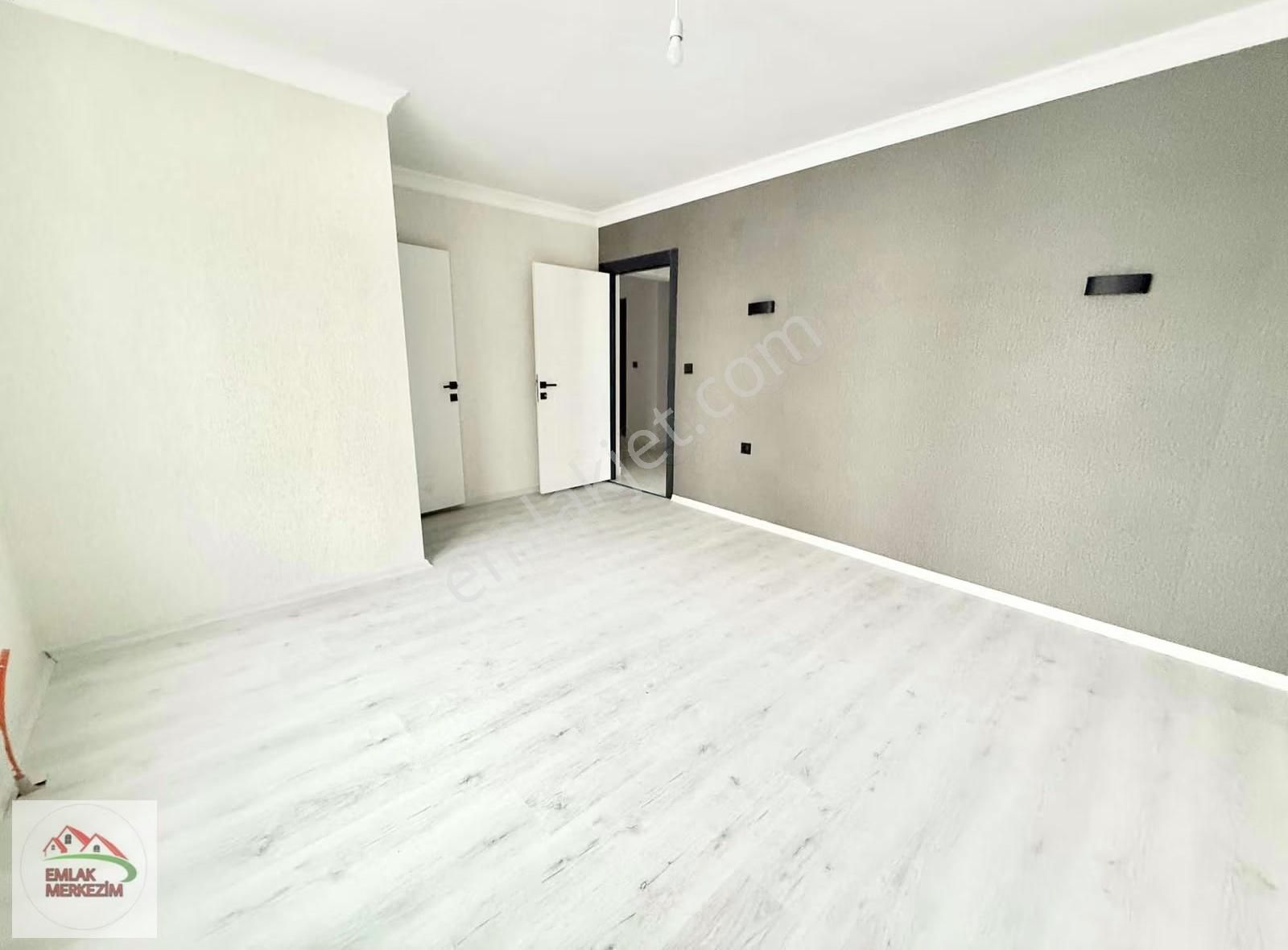 Emlak Merkezim'den Osman Gazi O.okulu Dibi 3+1 Sıfır Düz Giriş - Görsel 23