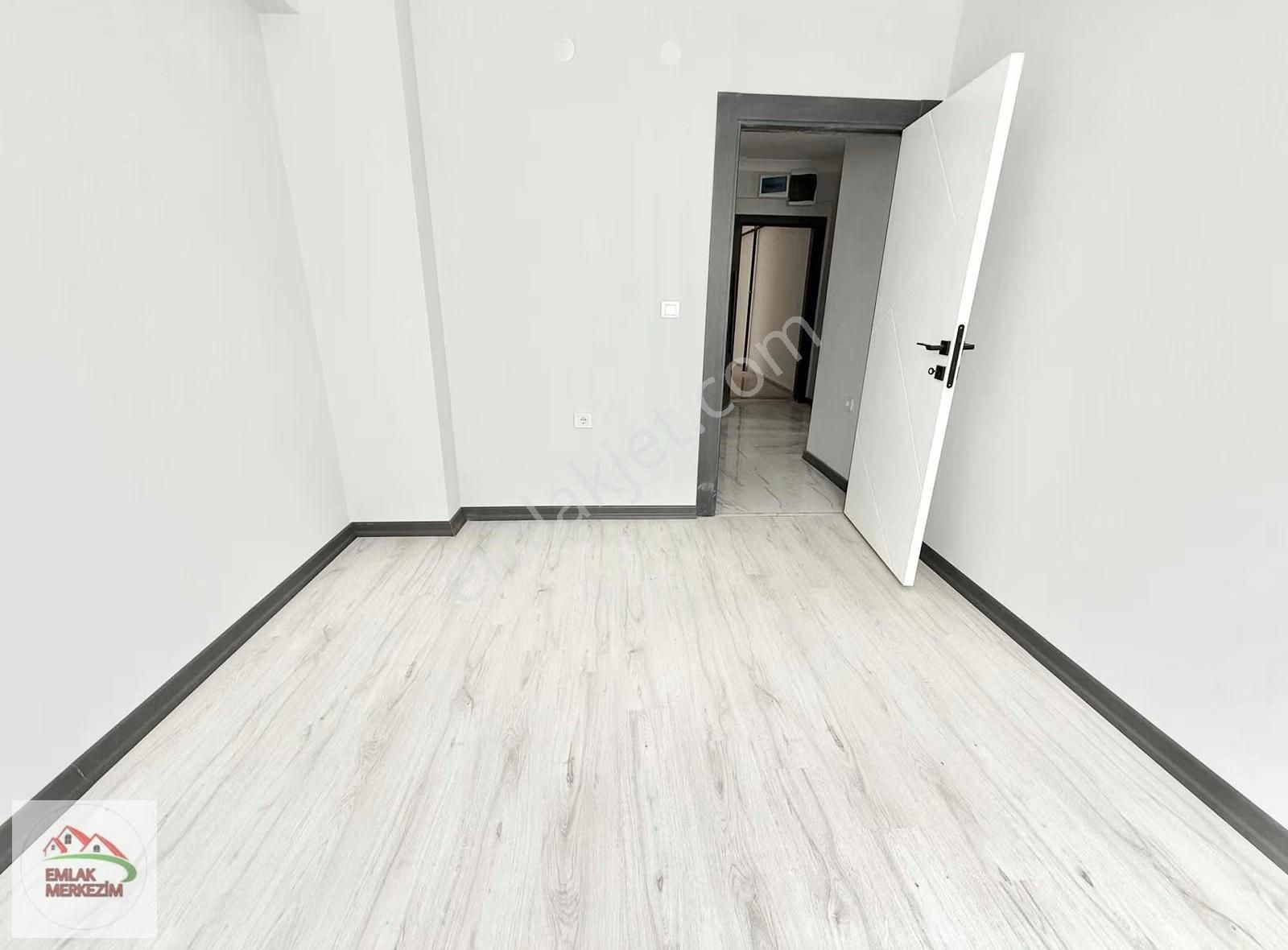 Emlak Merkezim'den Talebe Yurdu Yakını 4.kat Sıfır 3+1 Daire - Görsel 13