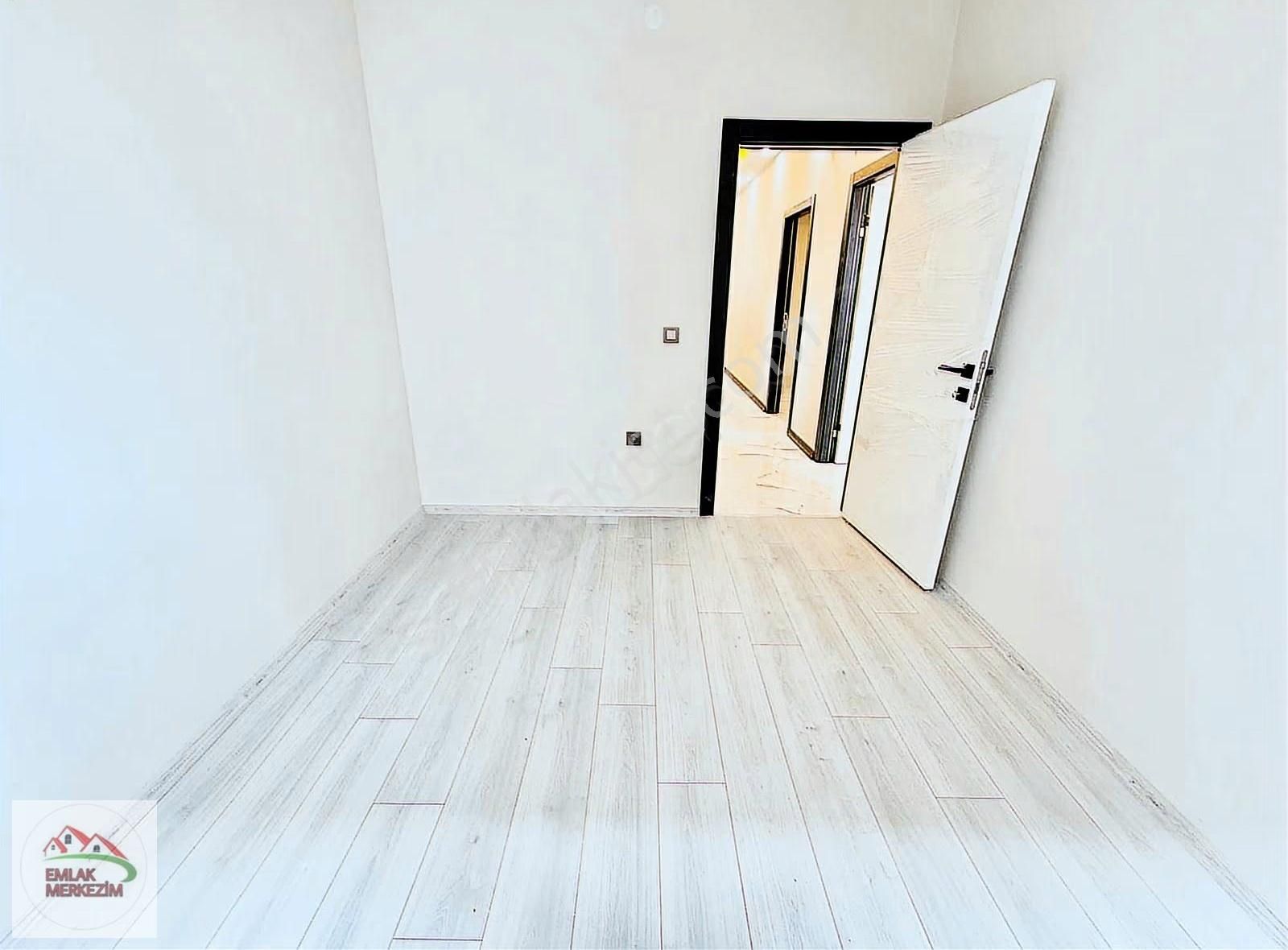 Emlak Merkezim'den F.çelikte Migros Market Karşısı2+1 Sıfır Lüx! - Görsel 3