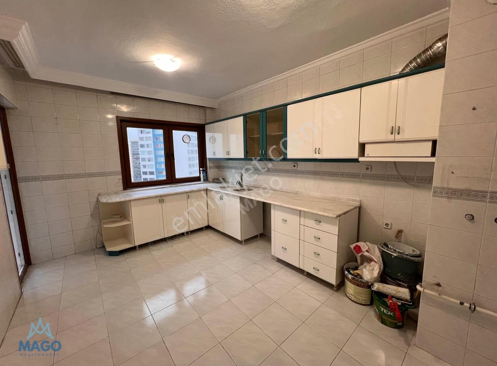 Taurus Avm Yanı Boytur Sitesi Kiralık 4+1 Daire