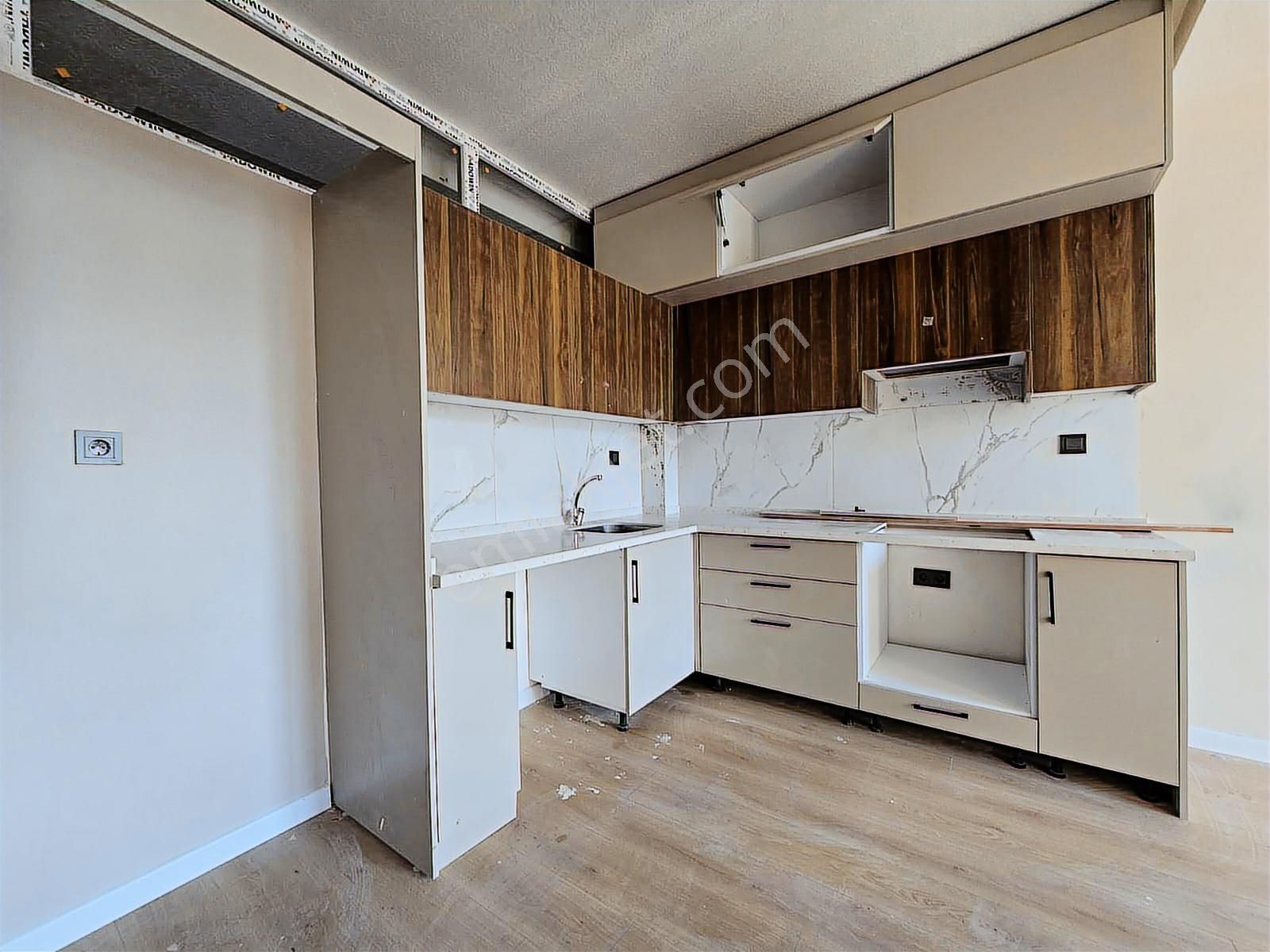 Acil!bağlıca'da Fırsat Yatırım , Oturuma Hazır Satılık 2+1 Daire - Görsel 6