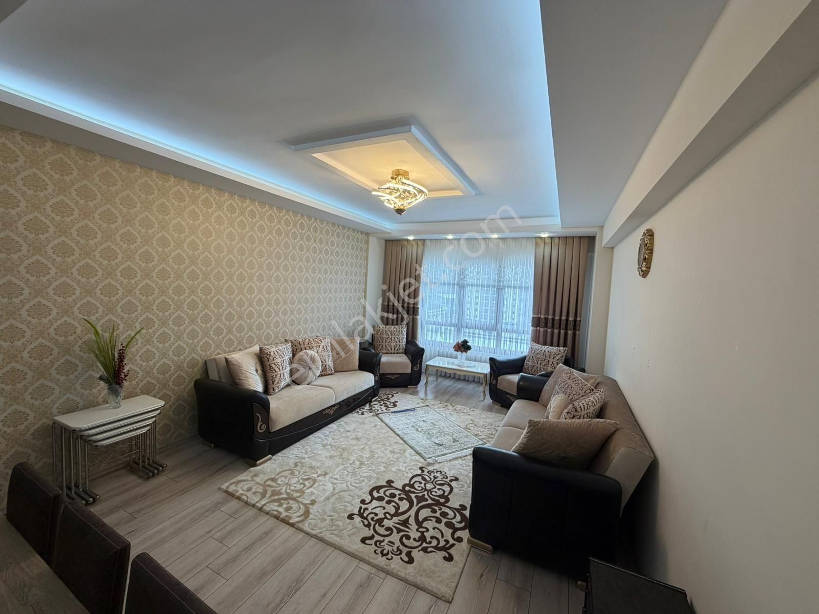 Papatya Caddesinde Hilal Konağı Yapılı Fırsat Dairesi - Görsel 18