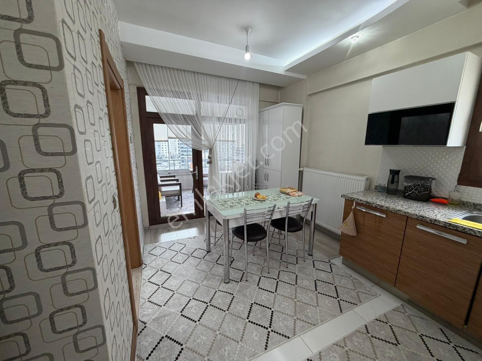 Papatya Caddesinde Hilal Konağı Yapılı Fırsat Dairesi - Görsel 26