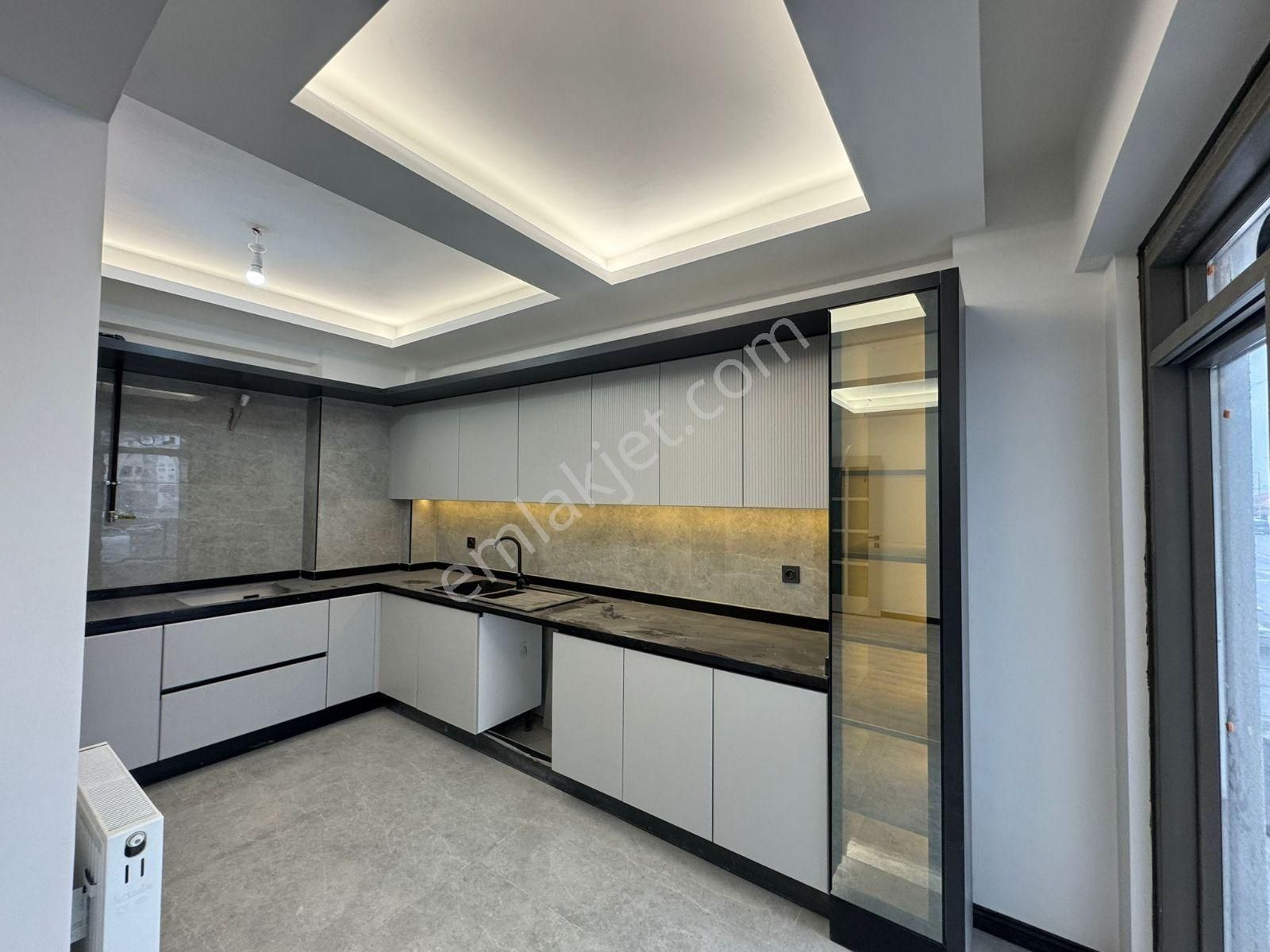 Yıldırımbeyazıt Mahallesinde Sıfır Meskenli Ultra Lüks 3+1 Daire - Görsel 3