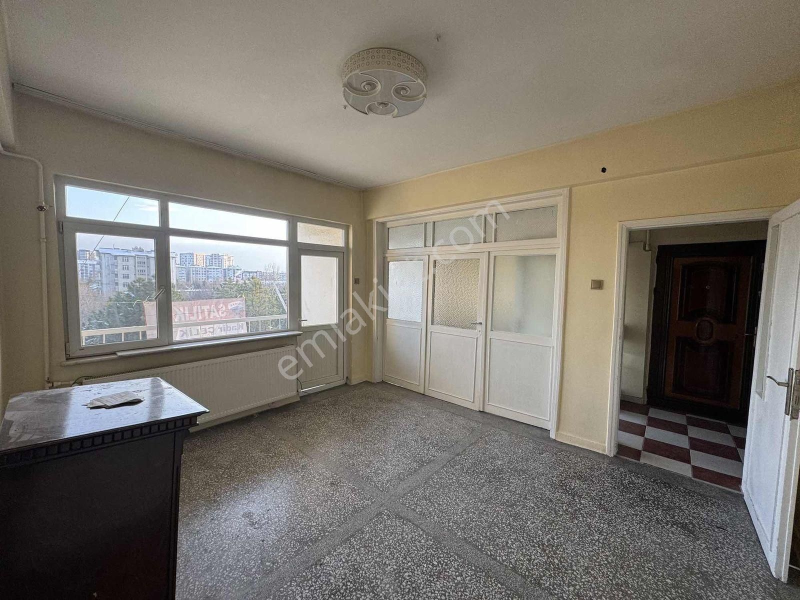 Kocasınan Mevlana Mah Satılık Güney Cephe 3+1 Daıre - Görsel 10