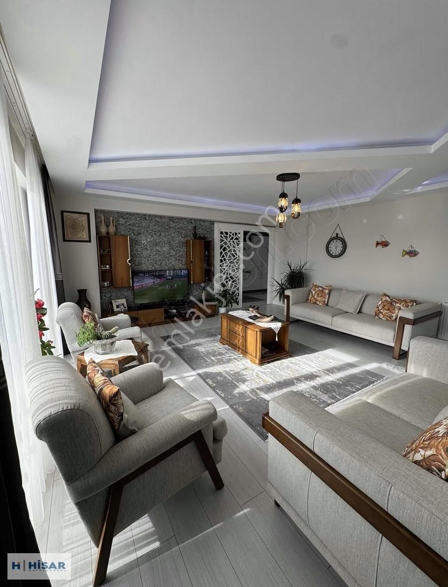 Hisar'dan Gökdelenler Bölgesinde Prestijli Sitede Lüks 3+1 Daire - Görsel 14