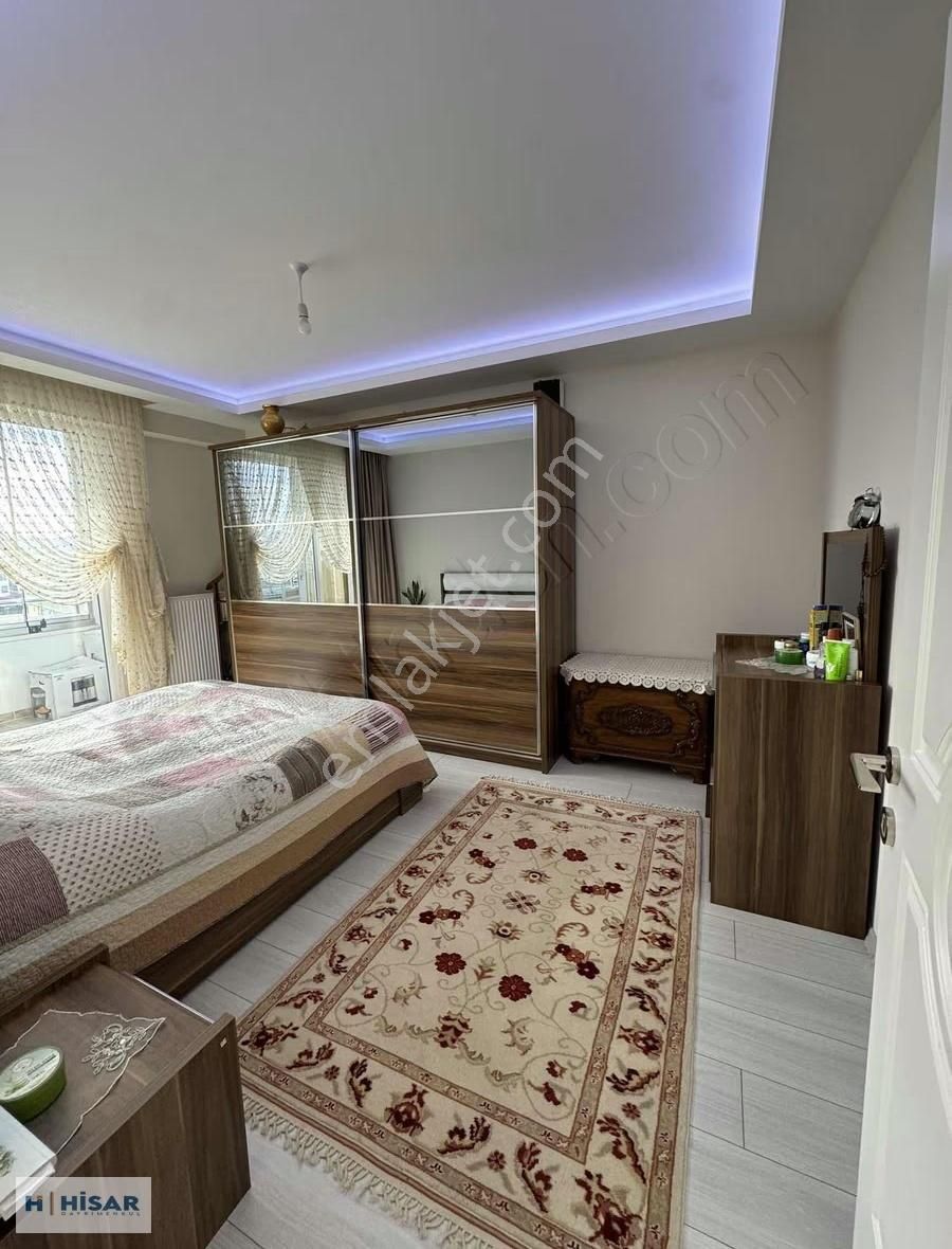 Hisar'dan Gökdelenler Bölgesinde Prestijli Sitede Lüks 3+1 Daire - Görsel 4