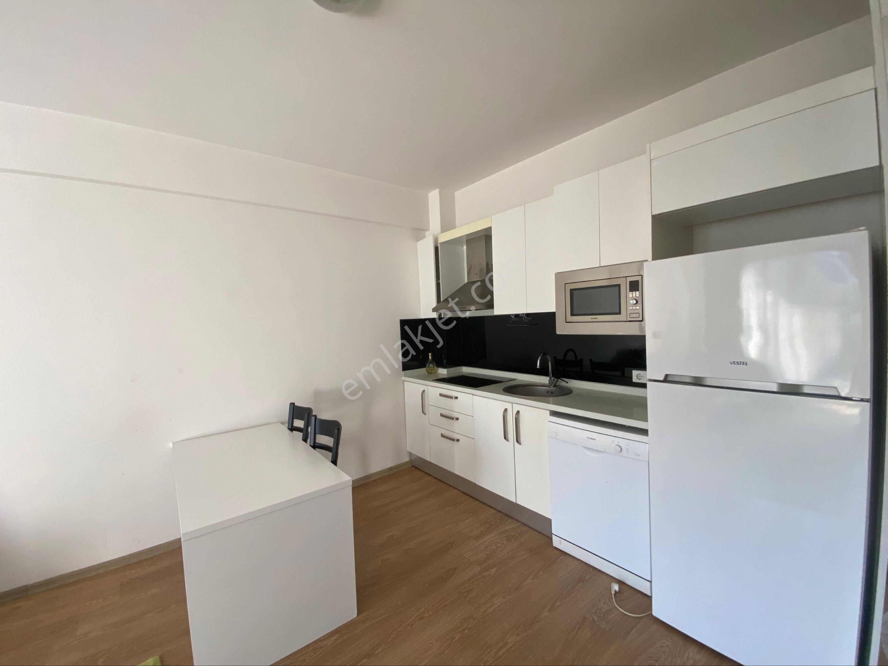 Torbalı Yedieylül Mah Havuzlu Site Kiralık Full Eşyalı 1+1 Daire - Görsel 10