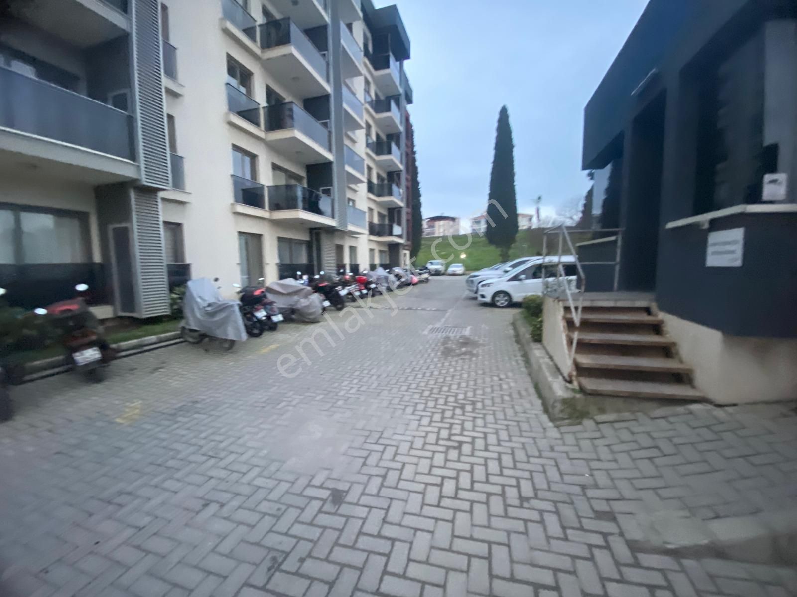 Torbalı Yedieylül Mah Havuzlu Site Kiralık Full Eşyalı 1+1 Daire - Görsel 6