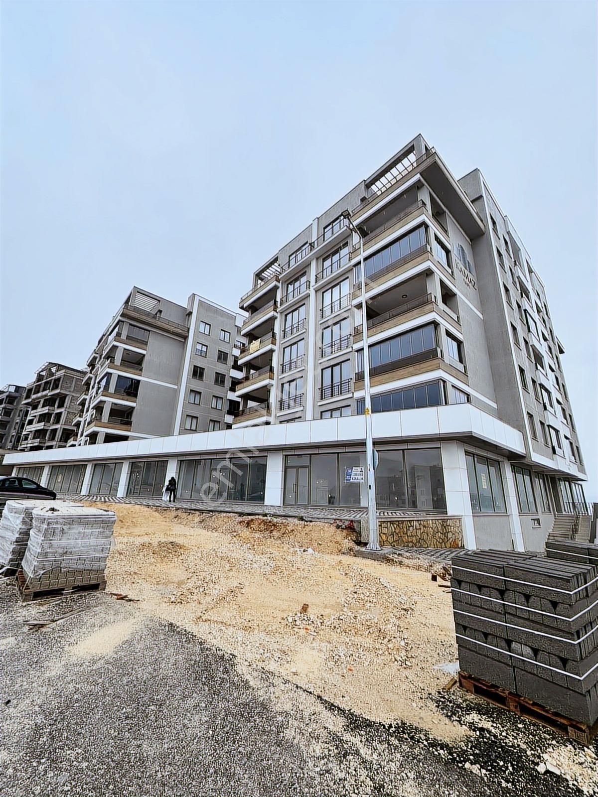 Kayapa Çamlık Bulvarı'nda Bodrumu Olan Köşe Dükkan - Görsel 9