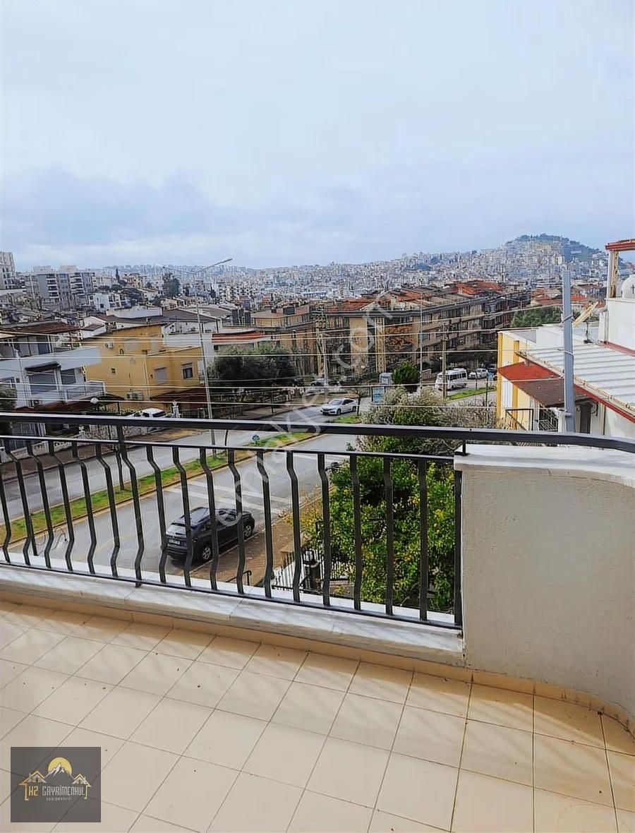 Kuşadası Merkezde Masrafsız 2+1 Daire - Hastane & Sahil Yakını