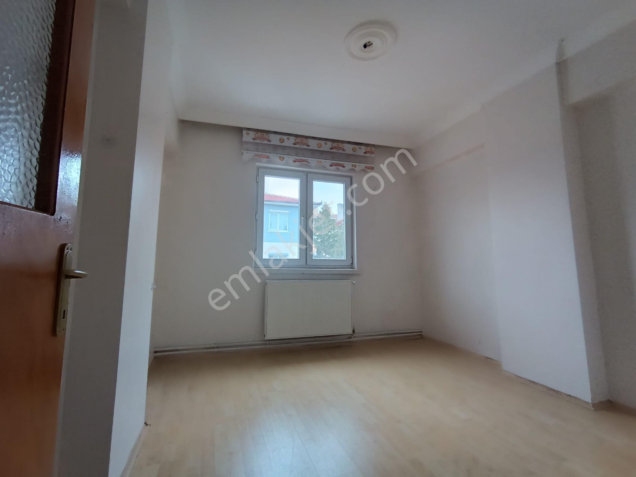 Atatürk Mahallesinde 3+1 Satılık Daire - Görsel 14