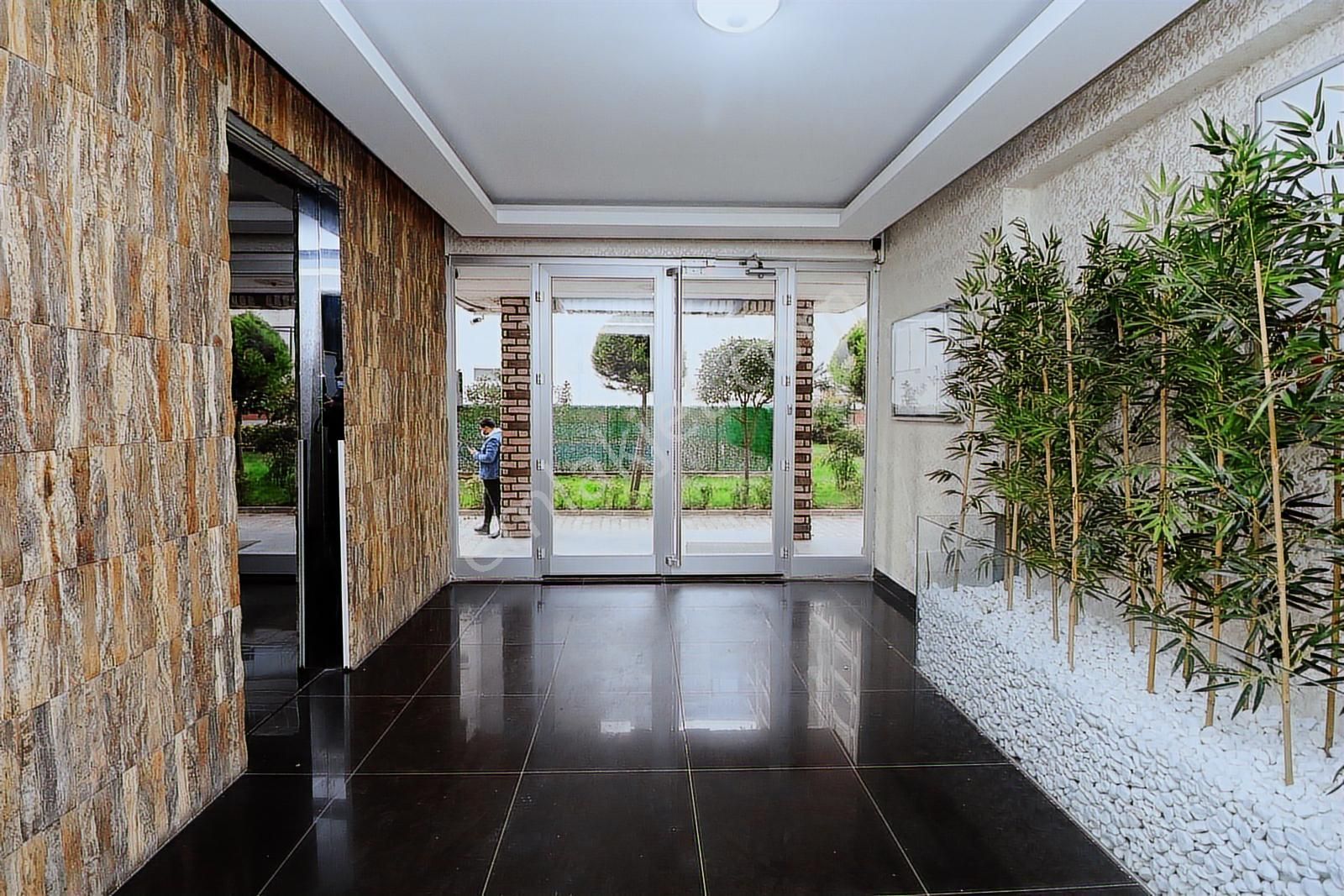 Esenyurt Cumhuriyet Mh Satılık Daire Site İçerisinde 2+1 - Görsel 9