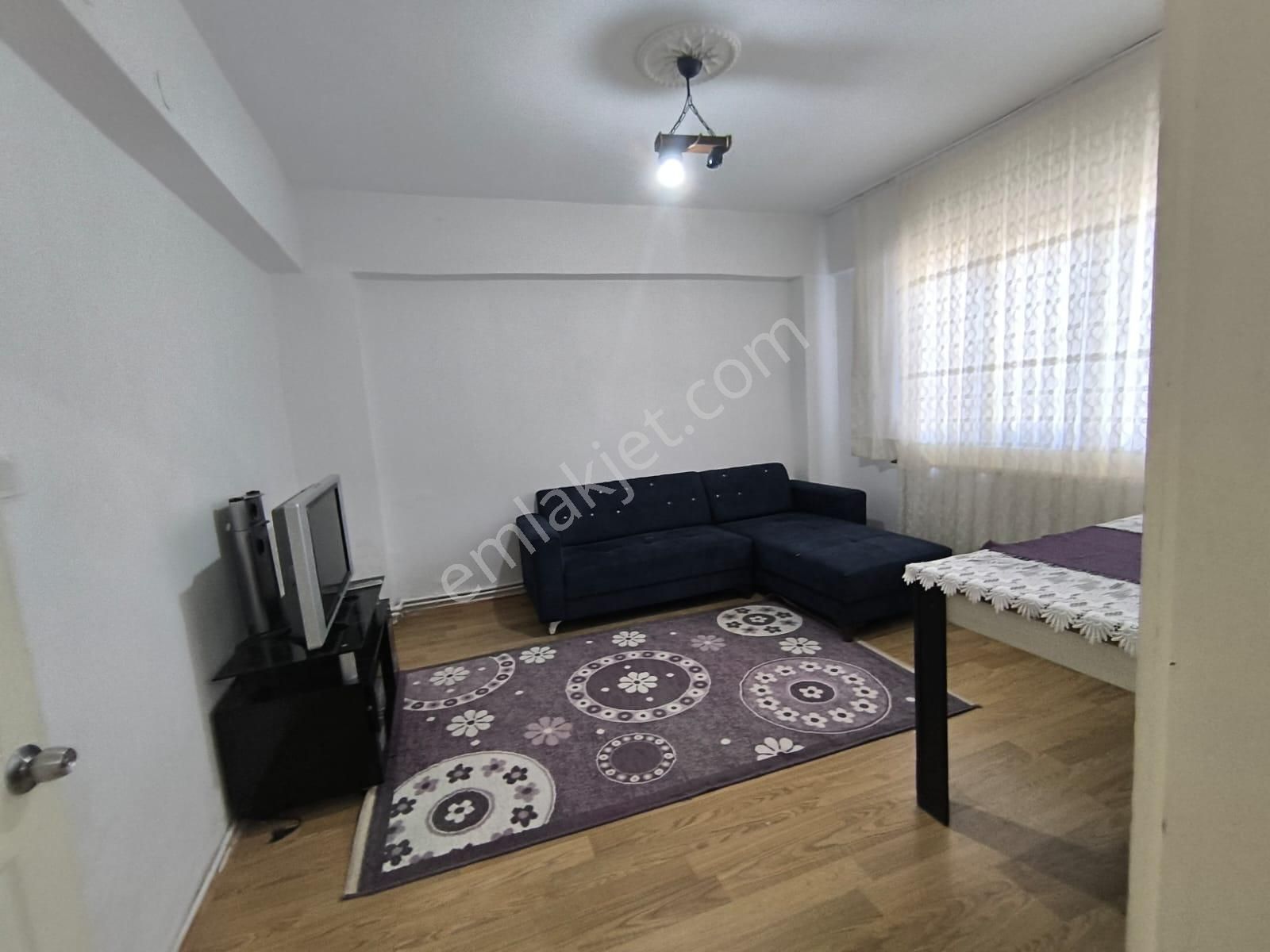 Yılmaz Gayrimenkulden Eşyalı Kiralık 3+1 Ön Cephe Masrafsız Hazır Kurulu Düzen - Görsel 10