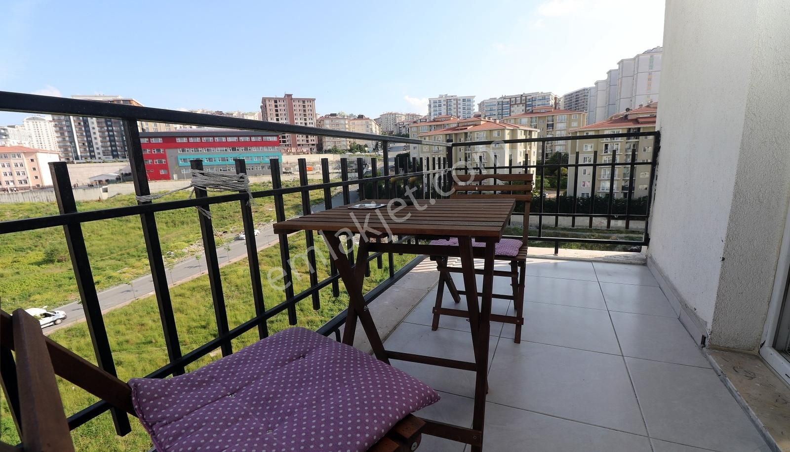 Beylikdüzü Cumhuriyetde Satılık Daire