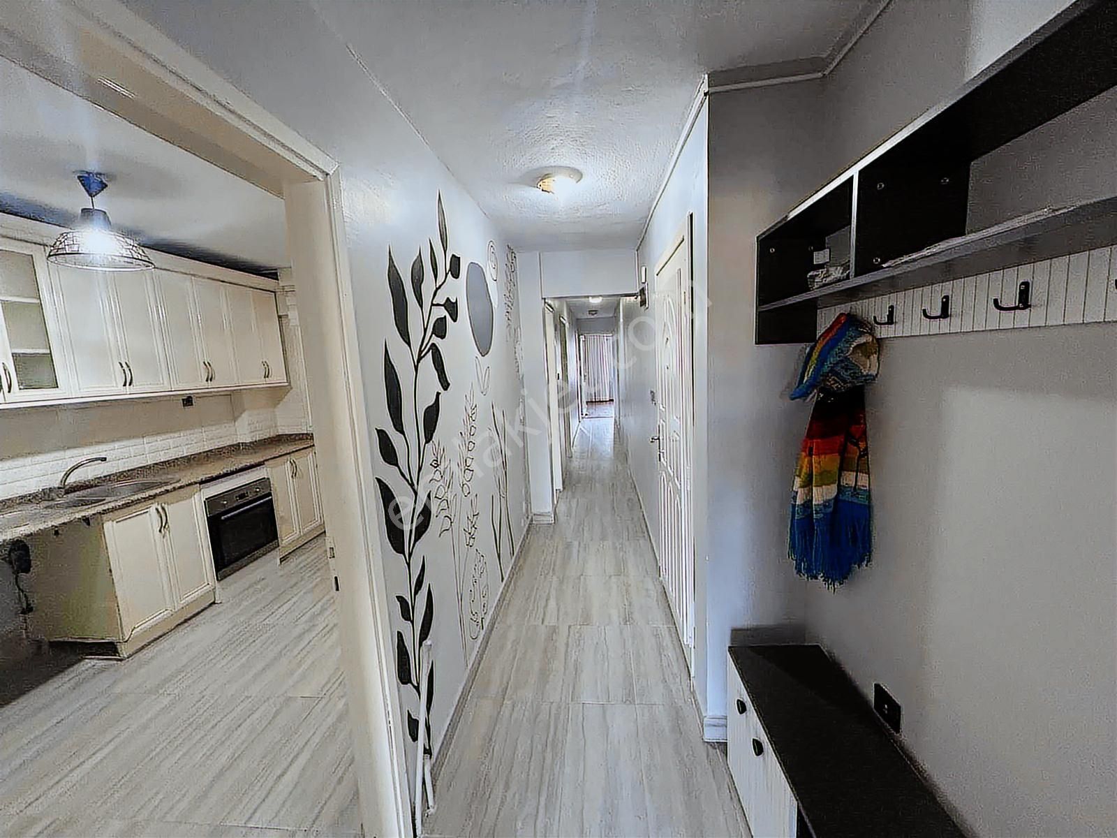 Kuşadası Camiatik Mahellesinde Deniz Manzaralı 3+1 Daire - Görsel 10