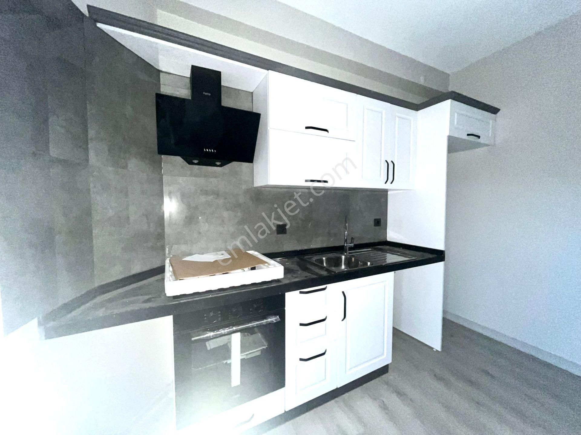 Yükselden Kadıköyde Sıfır Geniş Balkon 1+1 Yüksek Giriş Satılık Lüx Daire - Görsel 2
