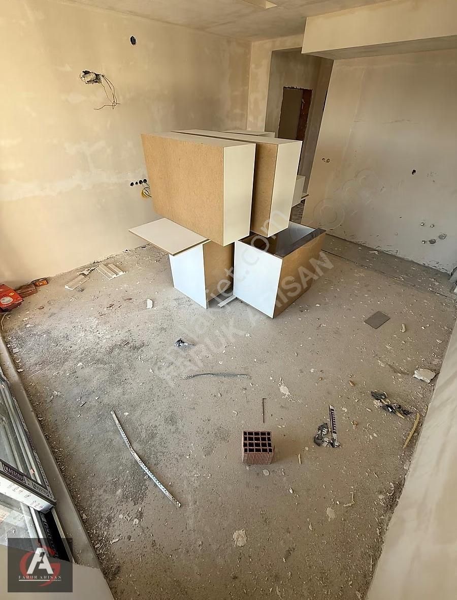 Faruk Arısan'dan En Gözde Konumda Bitim Aşamasında Geniş 1+1 - Görsel 11