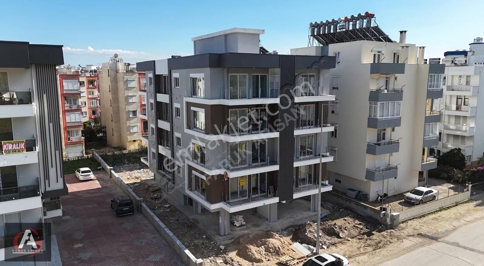 Faruk Arısan'dan Finikenin En Uygun Ayrı Mutfaklı Geniş 2+1'i - Görsel 15