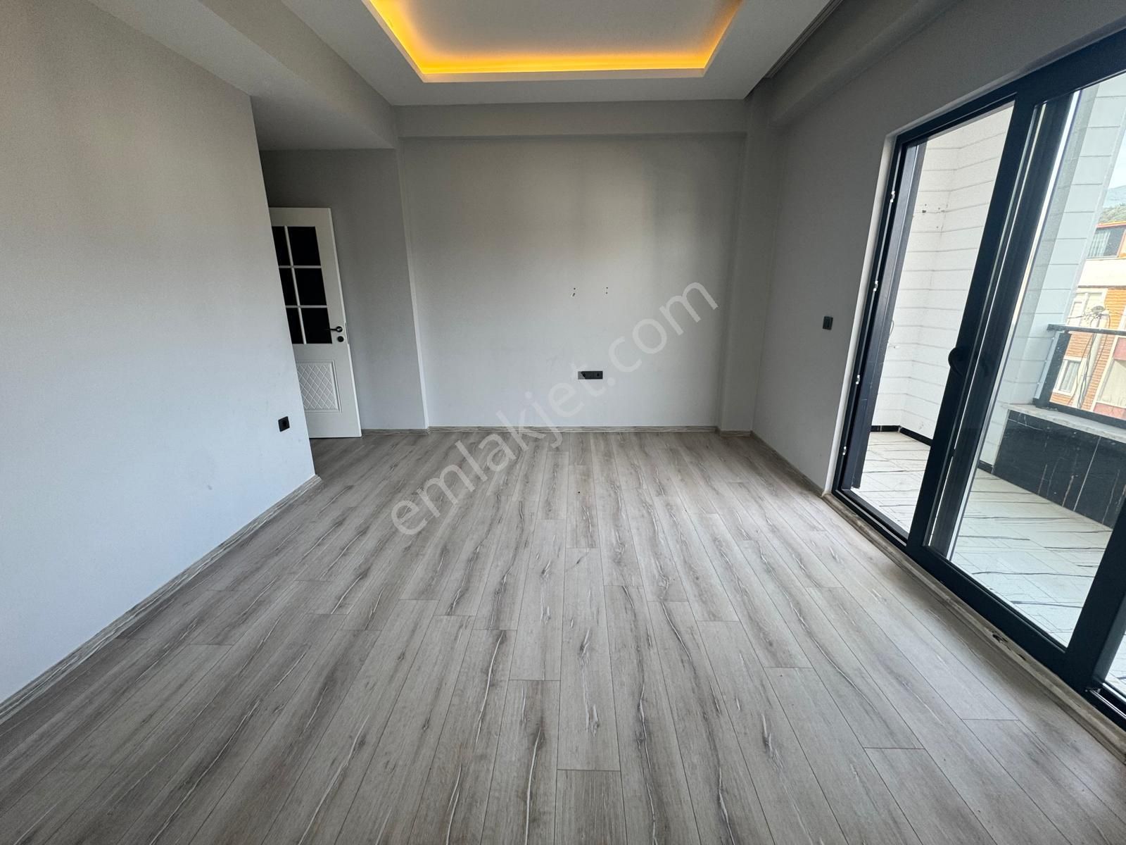 Akçay Cemil Temel Mahallesi Yeni Bina Da Stılık 3+1 Lüks Kat Dubleks Daire - Görsel 16