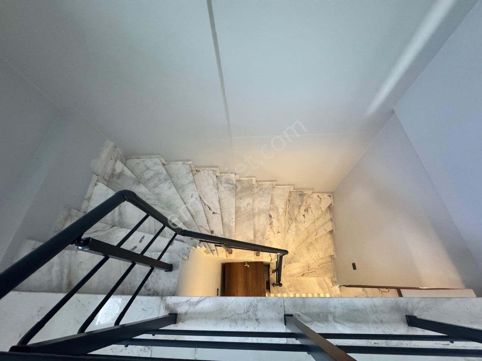 Akçay Cemil Temel Mahallesi Yeni Bina Da Stılık 3+1 Lüks Kat Dubleks Daire - Görsel 13