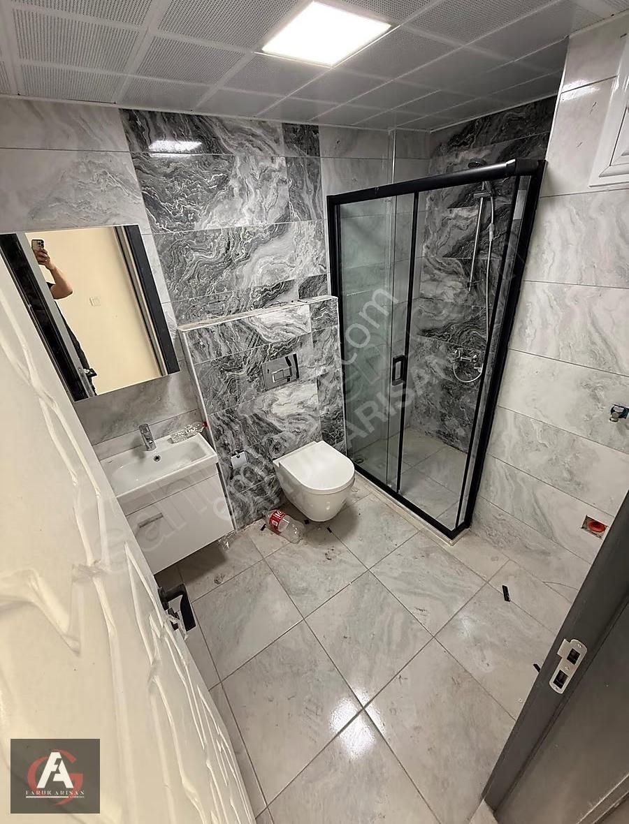 Faruk Arısan'dan Denize 0 Ve Deniz Manzaralı Çok Geniş Lüx 2+1 - Görsel 8