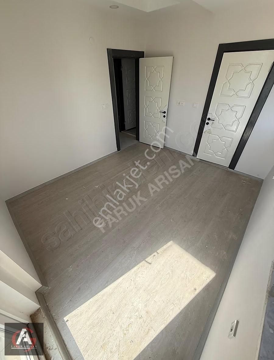 Faruk Arısan'dan Denize 0 Ve Deniz Manzaralı Çok Geniş Lüx 2+1 - Görsel 6