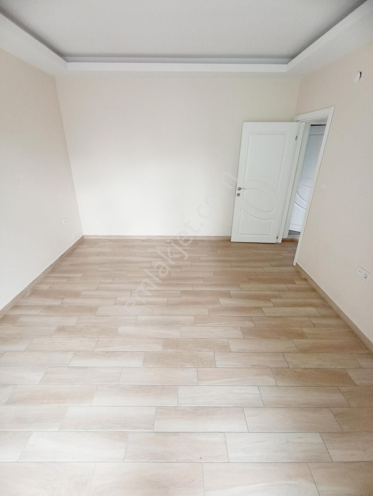 Emek Fsm Mahallesinde Kiralık Merkezi 2+1 Daire - Görsel 13