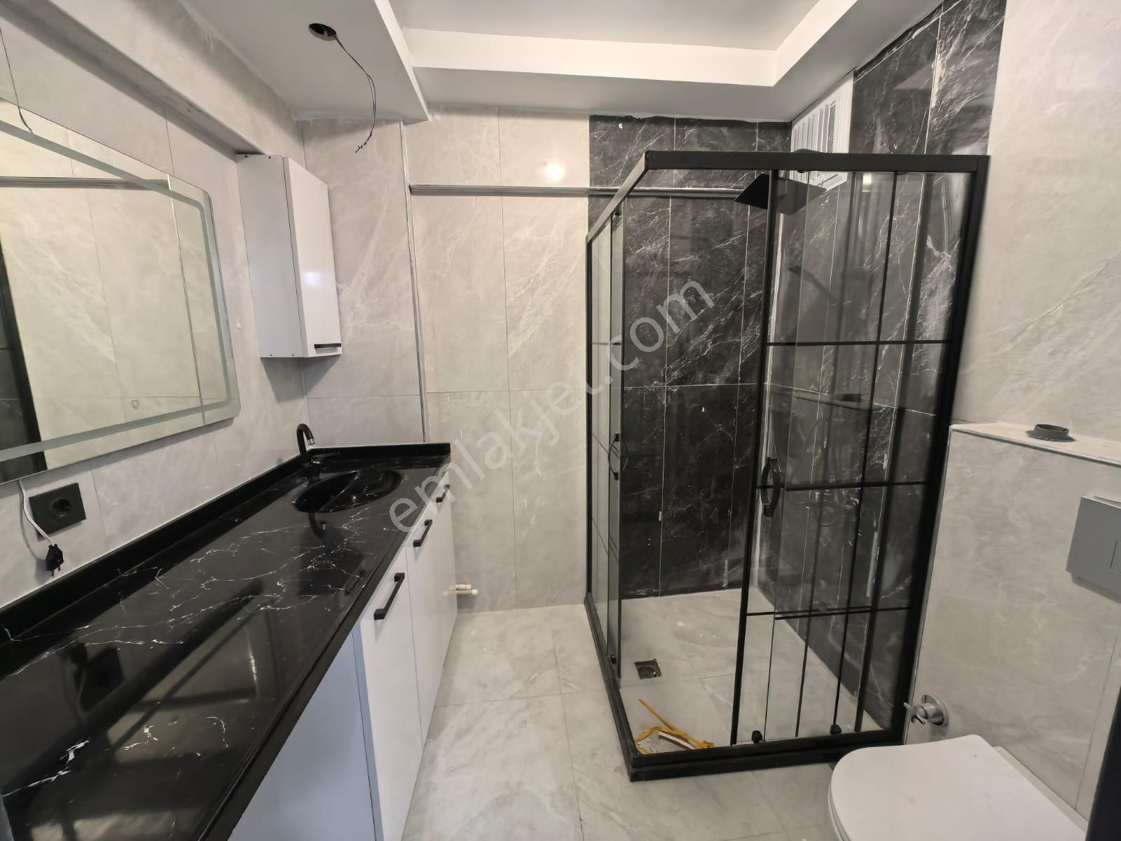 Bilgen Vatan'dan Eğitim Araştırma Hastahanesi Yakını Megalüks Yapılı Güney Batı 3+1 Satılık - Görsel 28