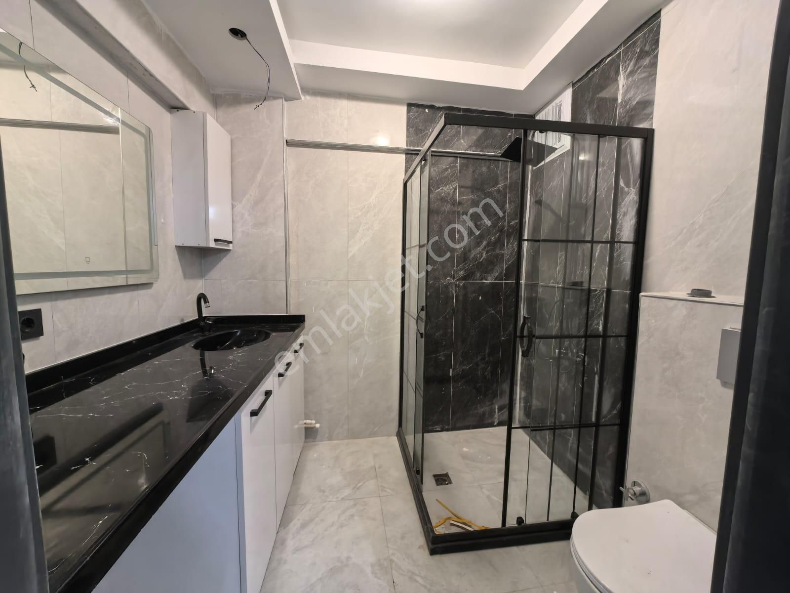 Bilgen Vatan'dan Eğitim Araştırma Hastahanesi Yakını Megalüks Yapılı Güney Batı 3+1 Satılık - Görsel 29