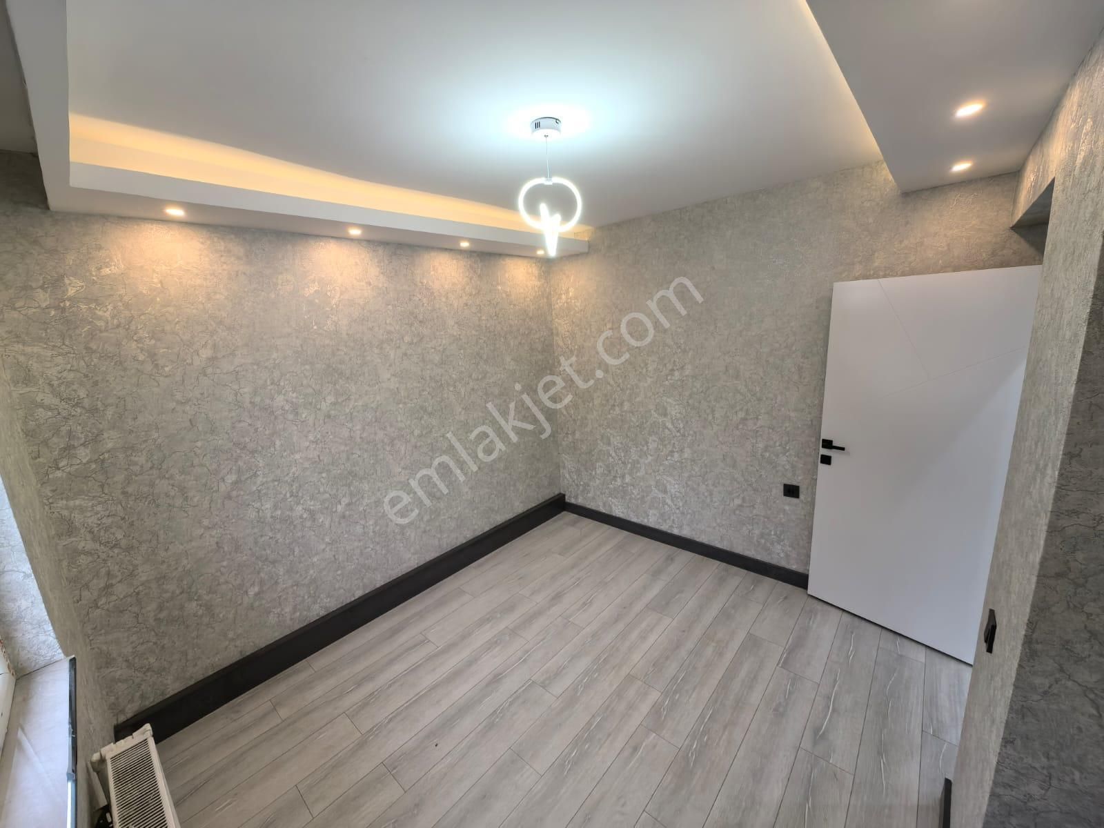 Bilgen Vatan'dan Eğitim Araştırma Hastahanesi Yakını Megalüks Yapılı Güney Batı 3+1 Satılık - Görsel 21