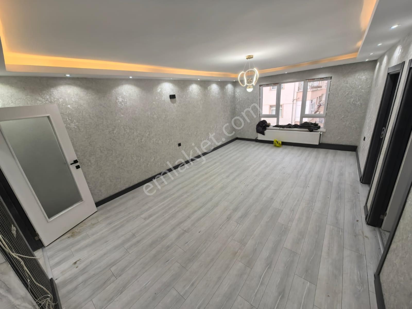 Bilgen Vatan'dan Eğitim Araştırma Hastahanesi Yakını Megalüks Yapılı Güney Batı 3+1 Satılık - Görsel 4