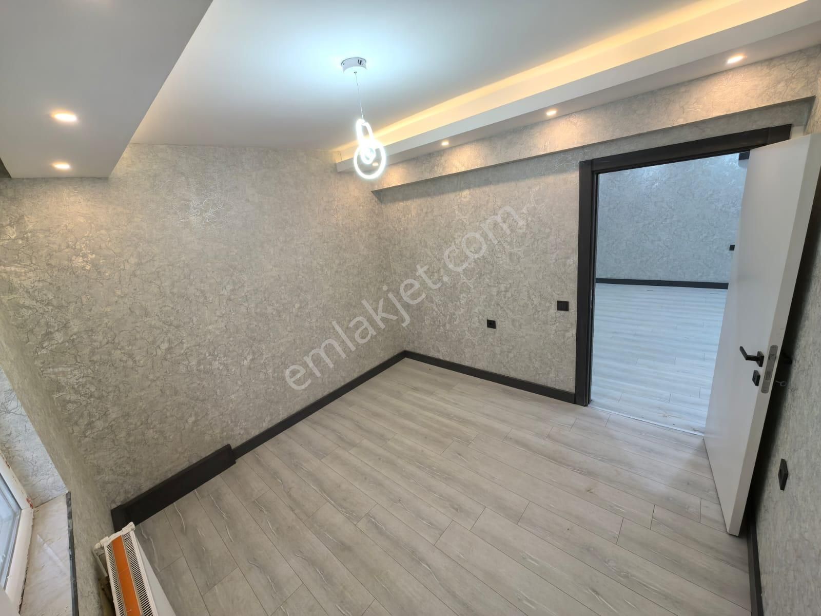 Bilgen Vatan'dan Eğitim Araştırma Hastahanesi Yakını Megalüks Yapılı Güney Batı 3+1 Satılık - Görsel 19