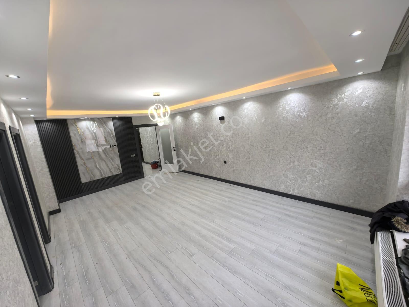 Bilgen Vatan'dan Eğitim Araştırma Hastahanesi Yakını Megalüks Yapılı Güney Batı 3+1 Satılık - Görsel 3