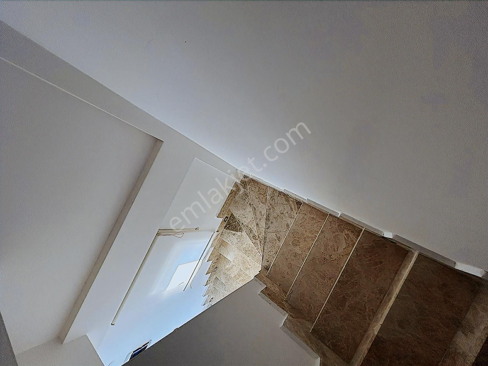 Dalaman'da Havuzlu Site İçinde 2+1 Eşyalı İkiz Villa - Görsel 20