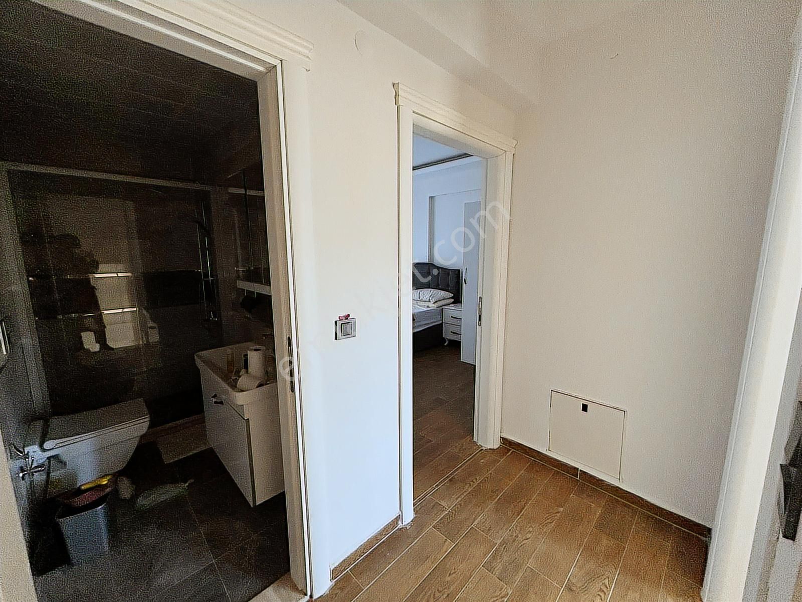Dalaman'da Havuzlu Site İçinde 2+1 Eşyalı İkiz Villa - Görsel 12