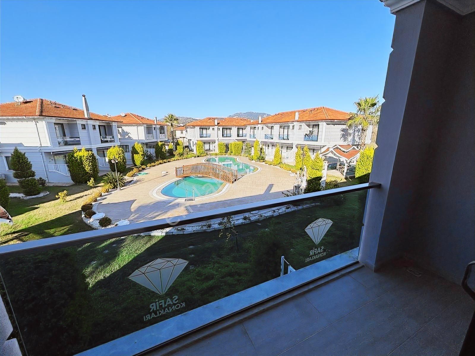 Dalaman'da Havuzlu Site İçinde 2+1 Eşyalı İkiz Villa - Görsel 9